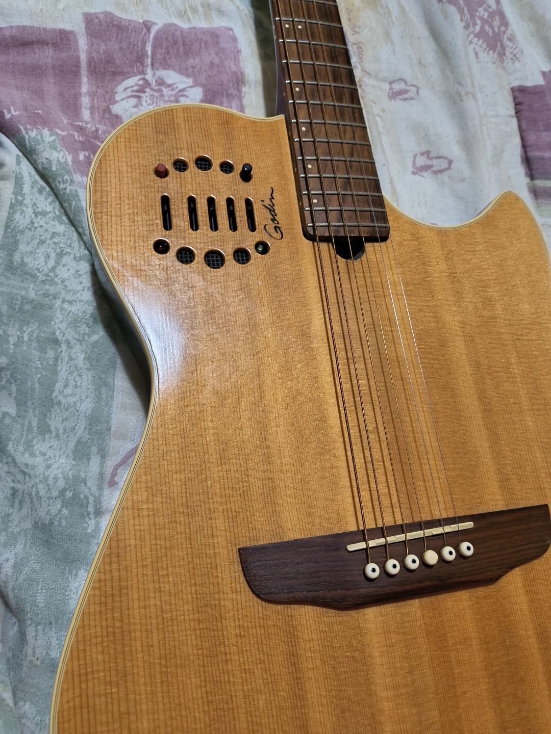 Godin Acoustic Electric Guitar - photo 2