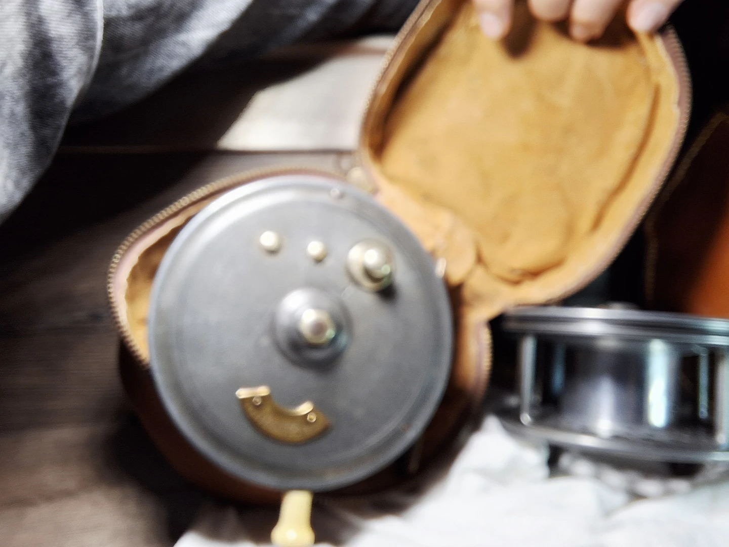 Hardy of Alnwick Fly Fishing Reel with Case - photo 3