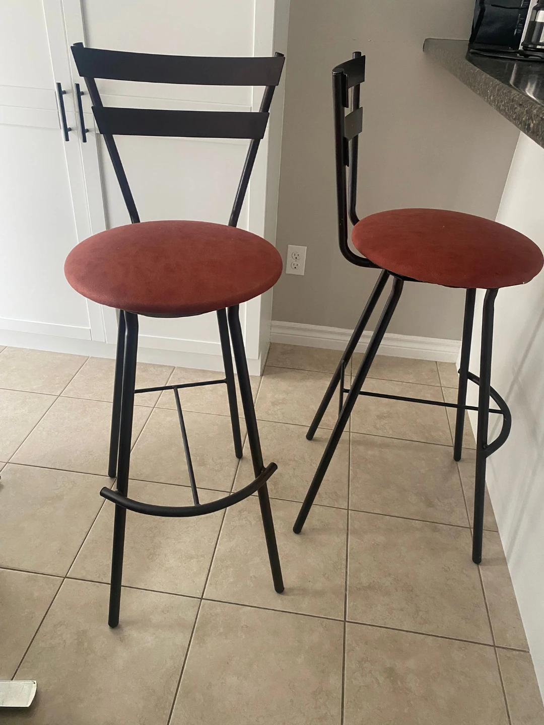 Set of 2 Red Bar Stools - photo 2
