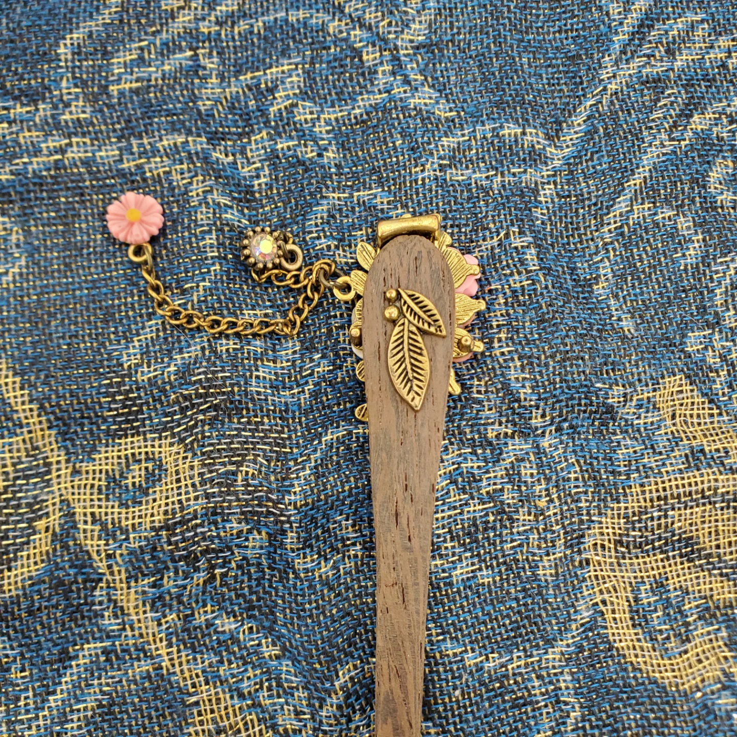 Free Decorative Hair Stick - photo 4