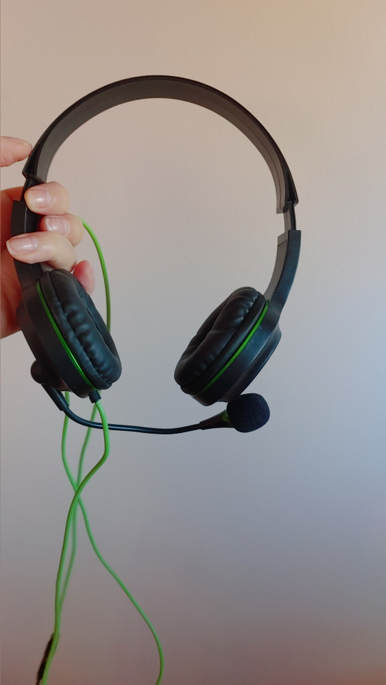 Gaming Headset with Microphone - photo 3