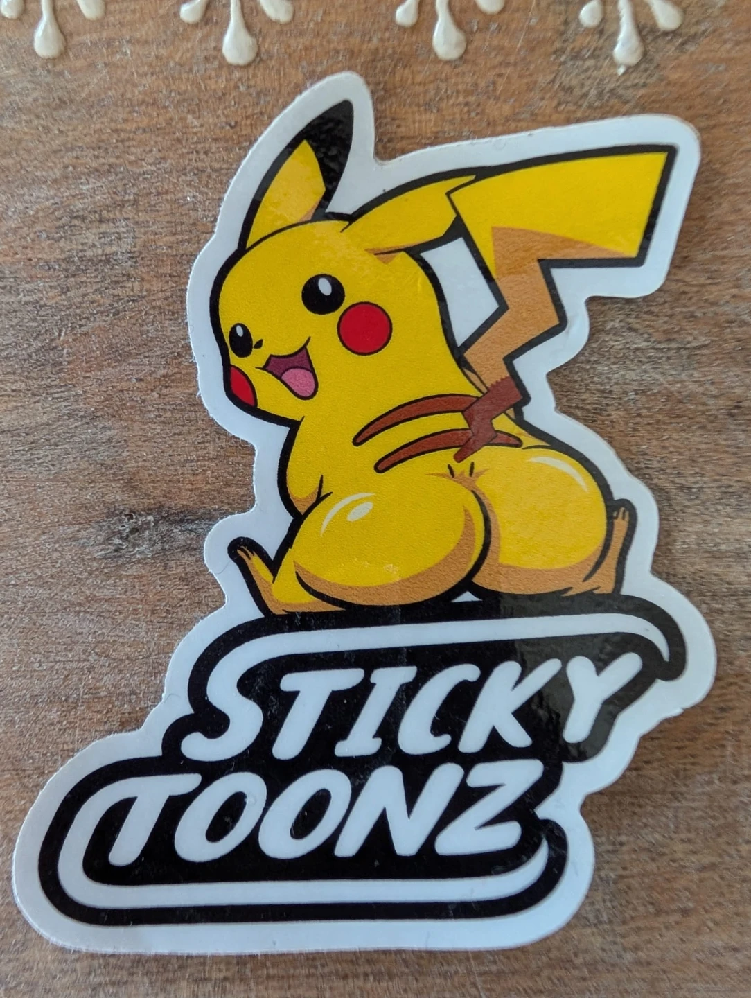 Pikachu "Sticky Toonz" Sticker 🥕