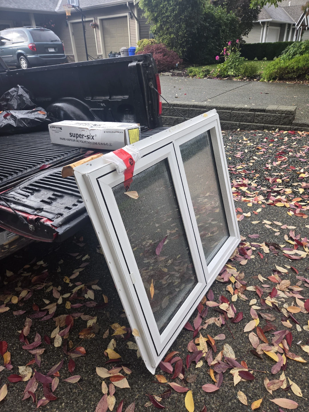 White Vinyl thermal rainglass rollout window - photo 2