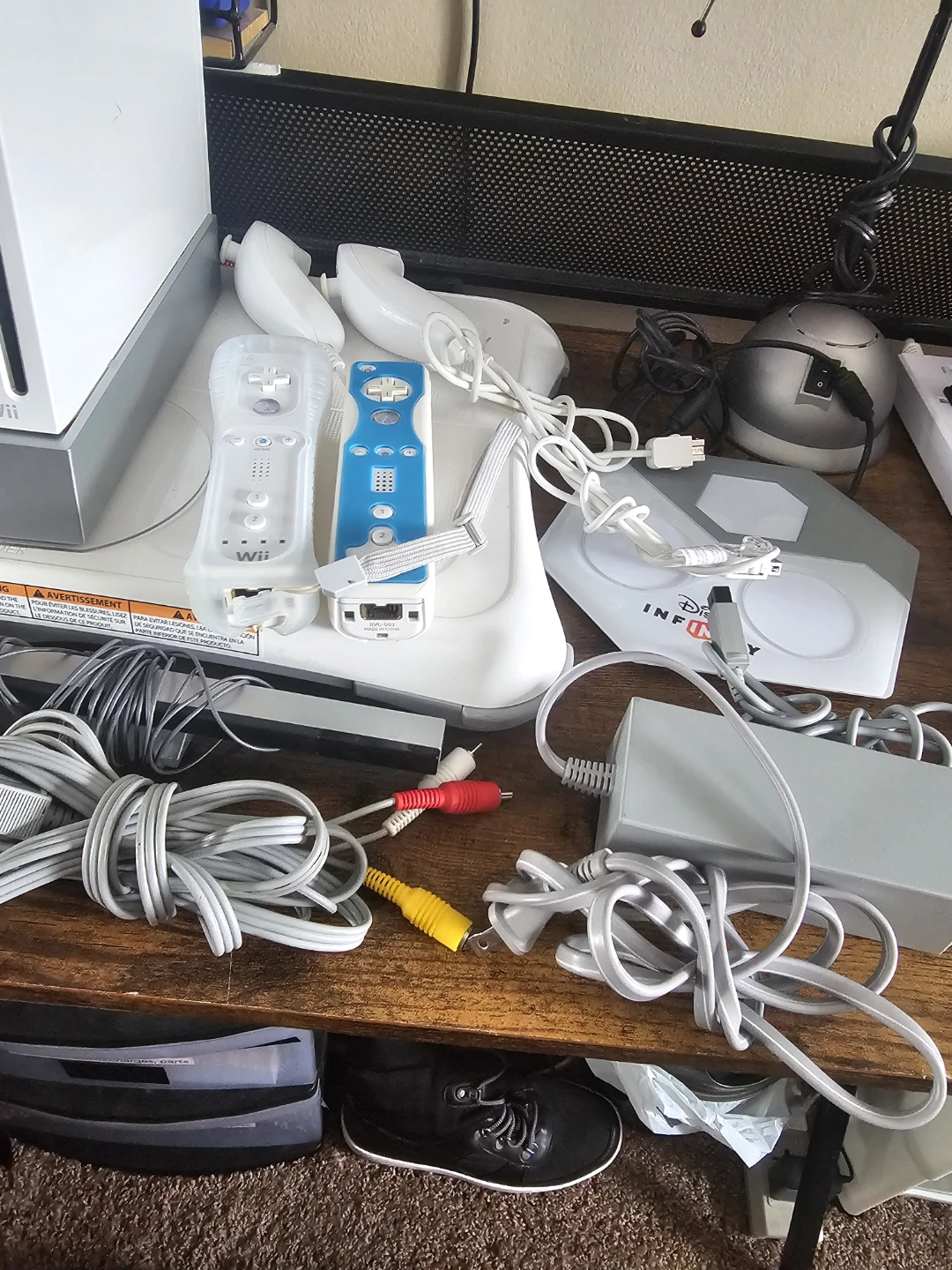 Nintendo Wii Bundle - photo 5