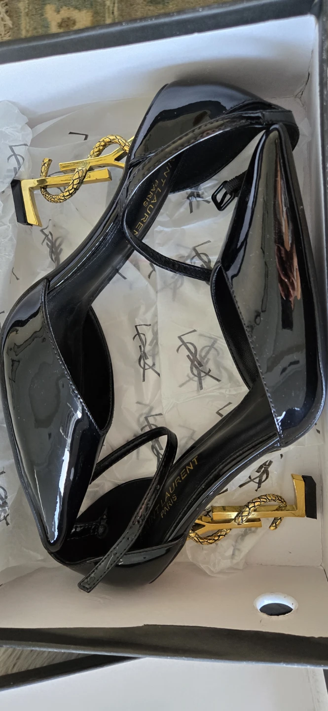 Saint Laurent Black Patent YSL Heels size 38 - photo 2