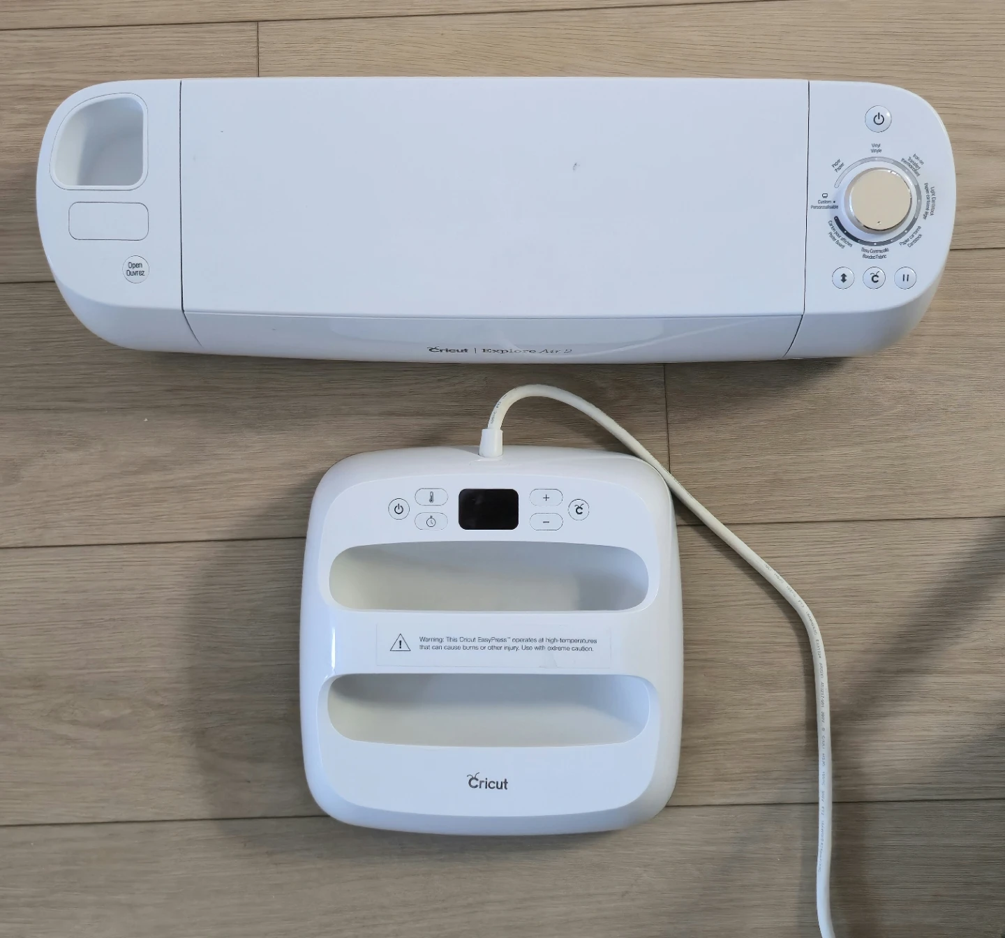 Cricut Explore Air 2 + Cricut EasyPress 2