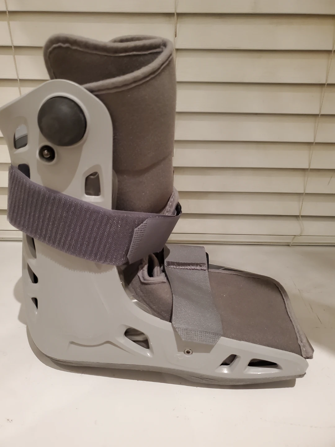 Aircast Walking Boot - Large - photo 4