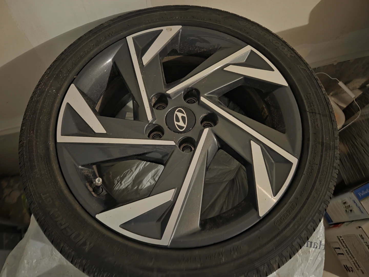 Hyundai Tire and Wheel - 225/45R17 - photo 3