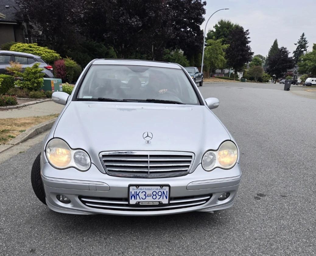 2006 Mercedes-Benz C230 Sedan