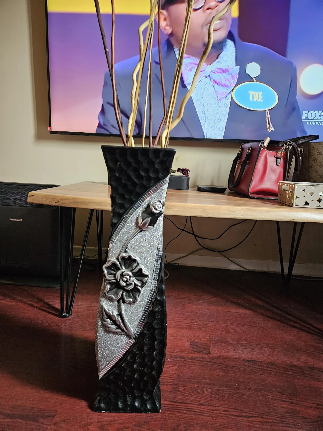 Floor Vase with rose decor