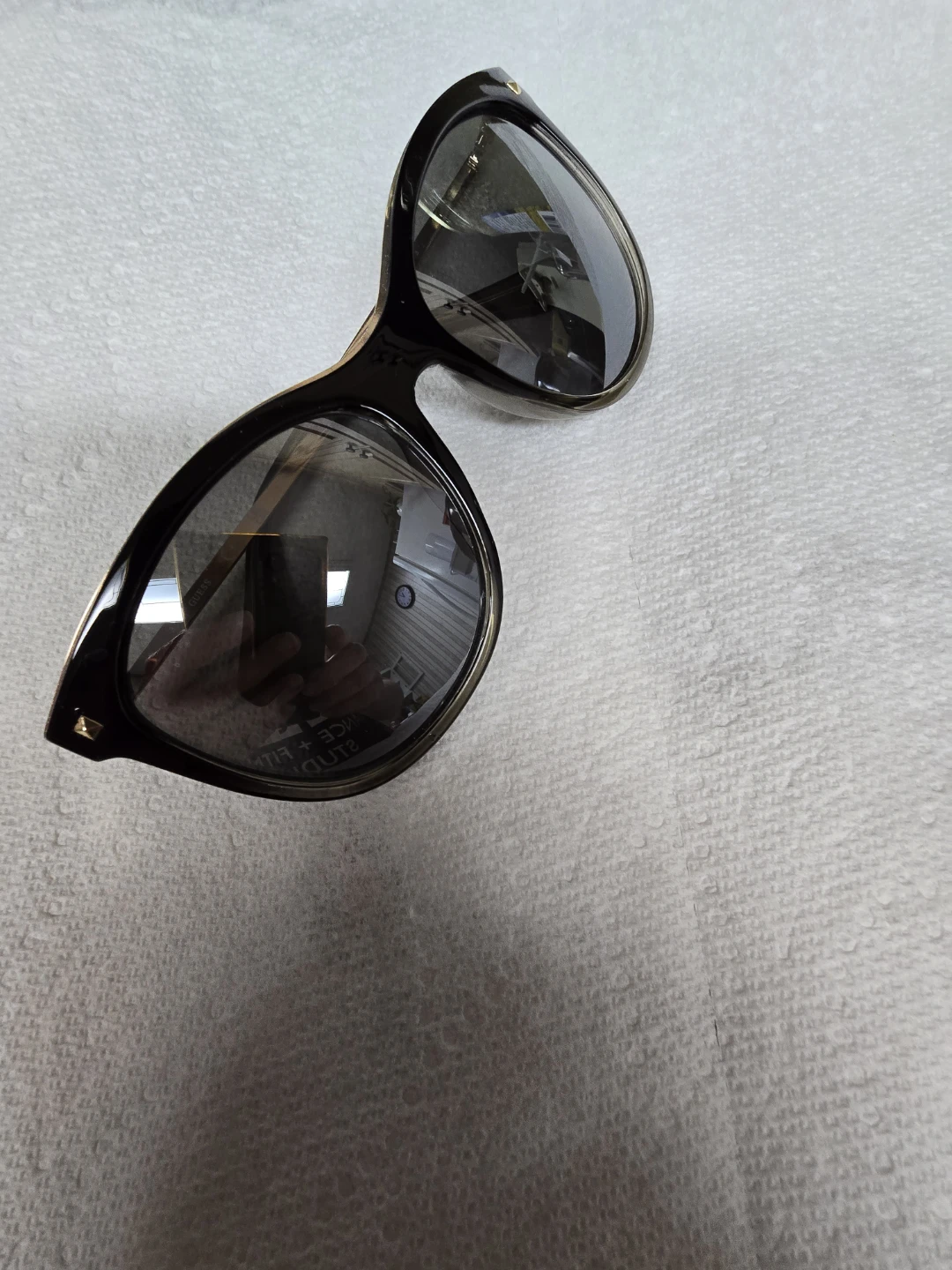 Guess Sunglasses - photo 2