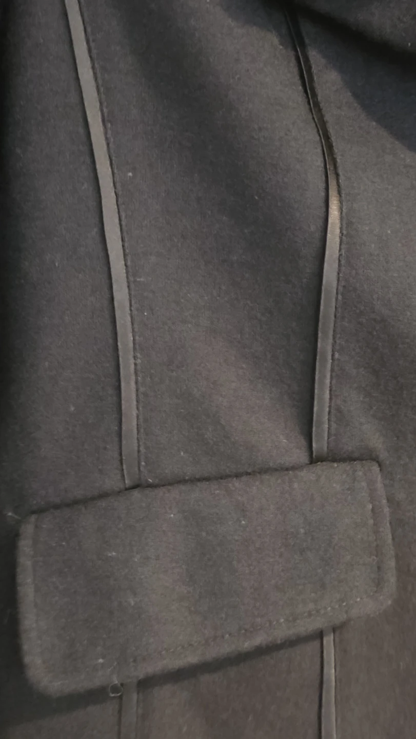 Witteveen Black Blazer - Size CAN 8 - photo 5