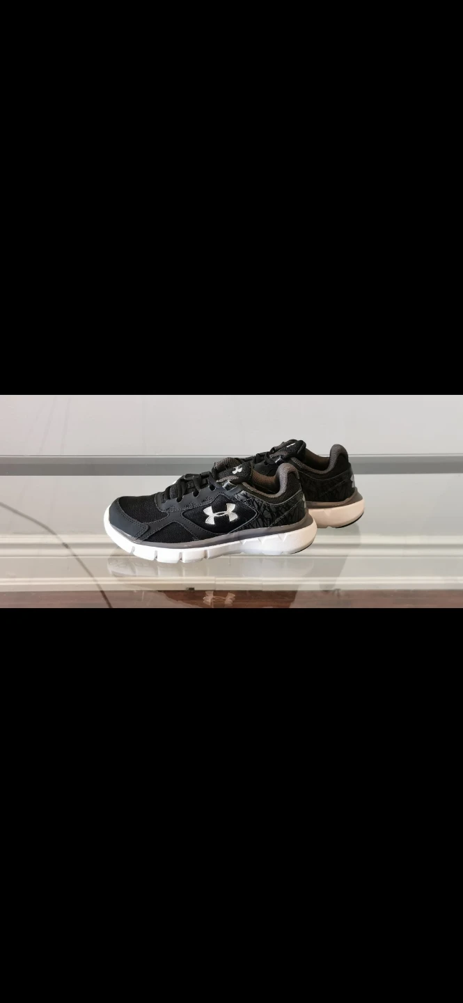 Under Armour Boys Pre School Running Shoes Size 1Y - photo 4