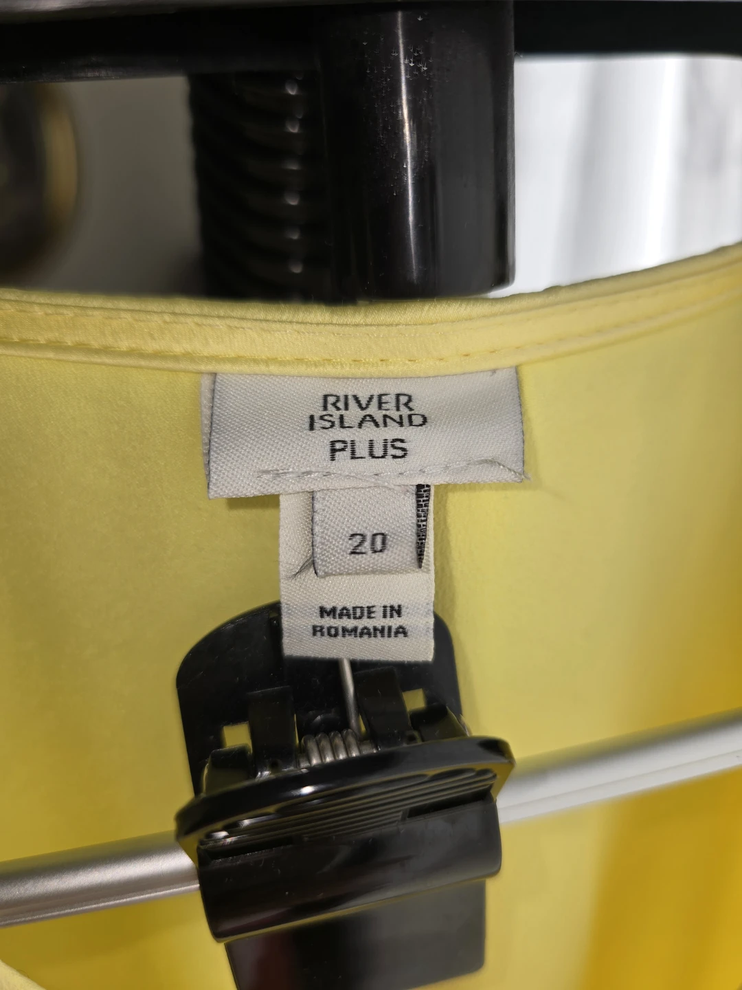 River Island Plus Yellow V-Neck Dress - photo 4