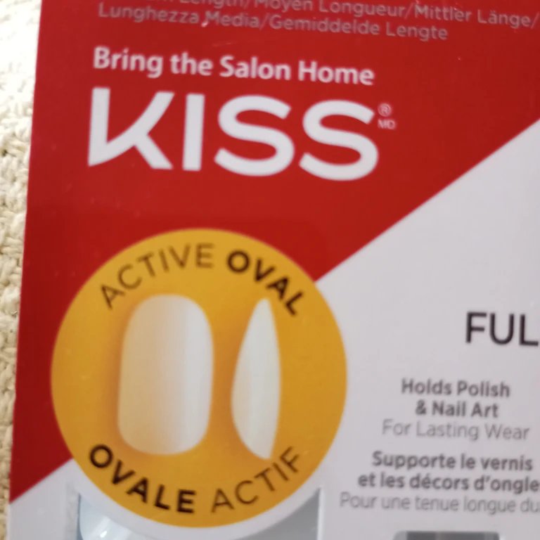 KISS 100 Full-Cover Nails Active Oval - photo 2