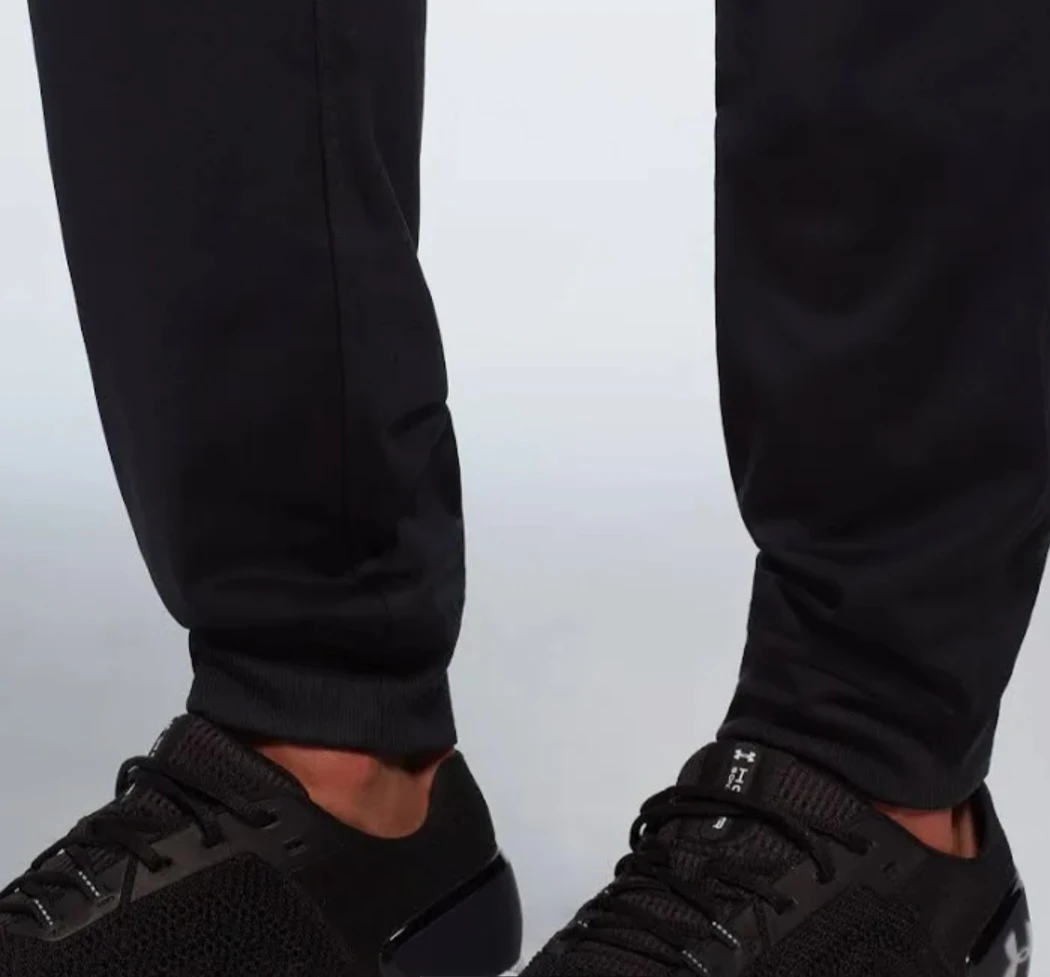 Under Armour Black Joggers Pants - photo 2