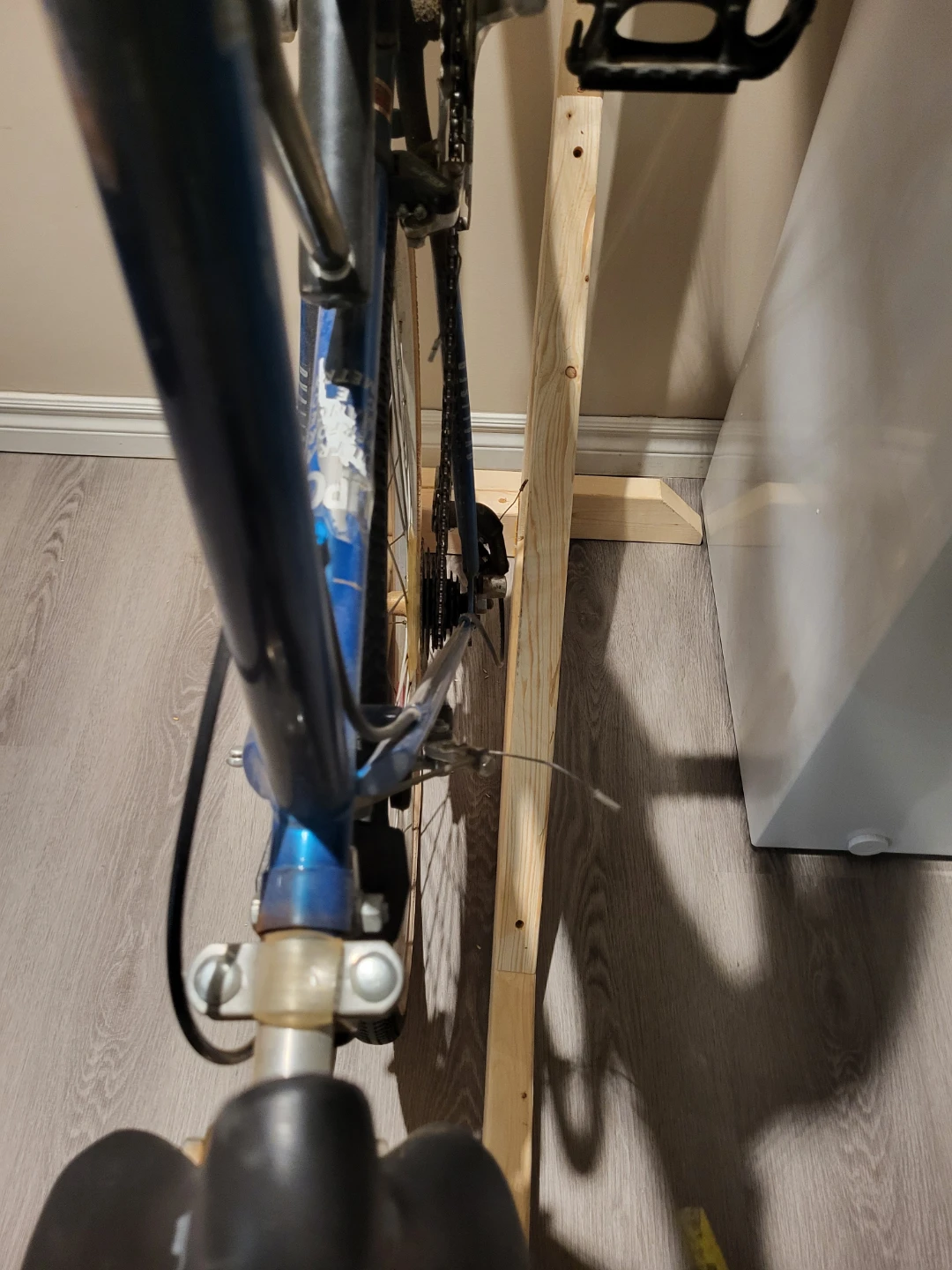 Vertical Free Standing Bicycle Stand - photo 3