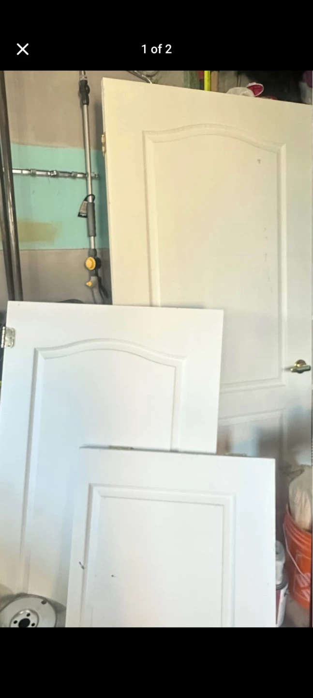 White Interior Doors (split door) - photo 2