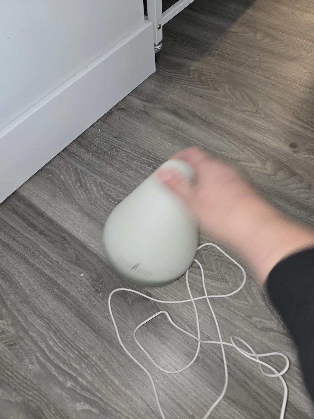 Young Living White Essential Oil Diffuser - photo 2