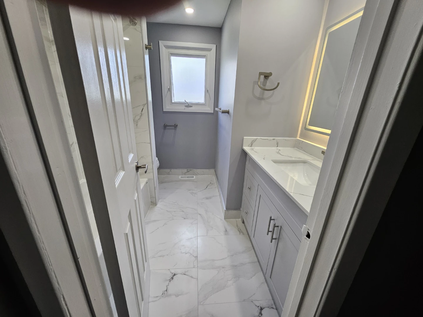 Bathroom - photo 3