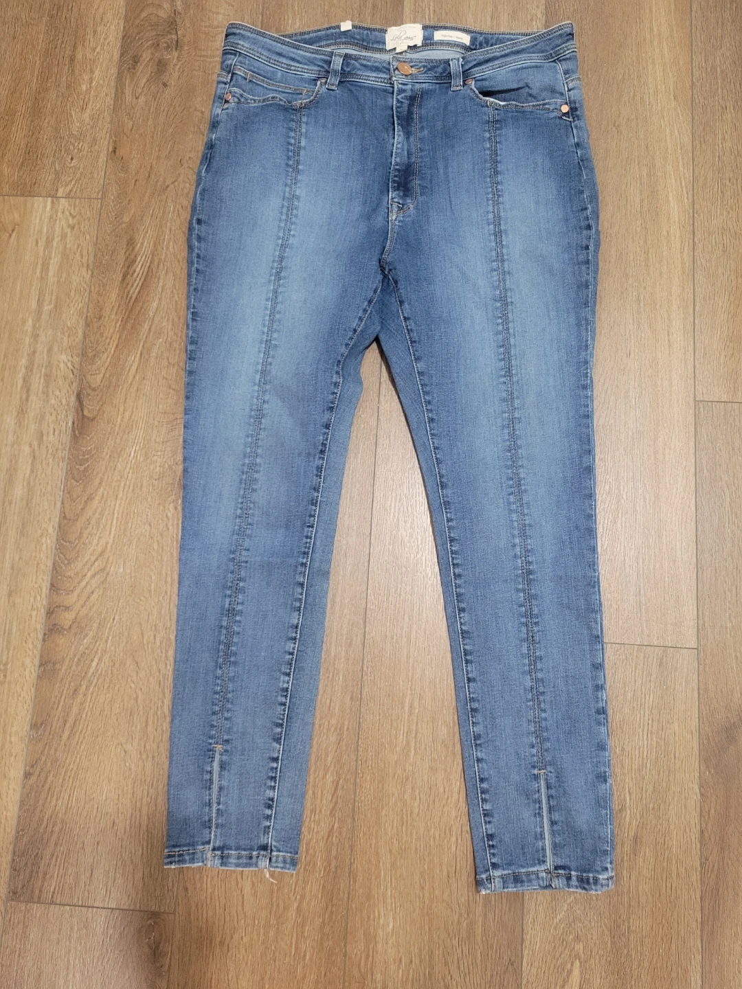 Lucy Paris High-Rise Skinny Jeans