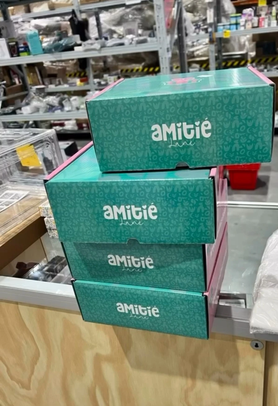 Amittie Lane Itsy Unicorn Stuffed Animal Gift Box - photo 3