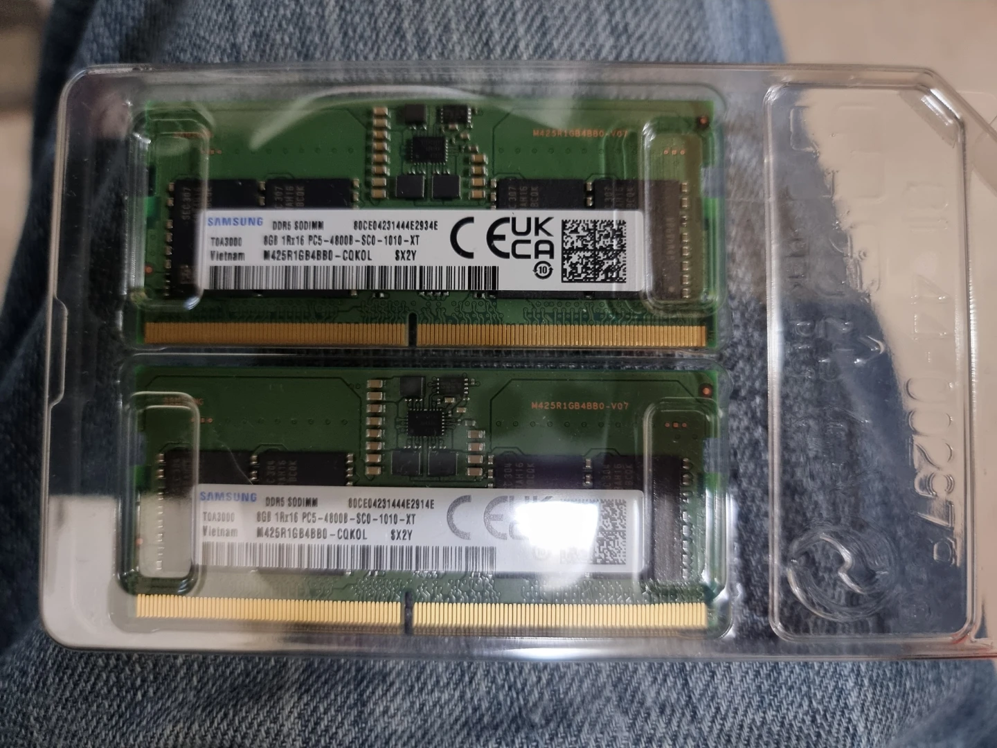 Samsung DDR5 SODIMM RAM 8GB 1Rx16 PC5-4800B-SC0-1010-XT