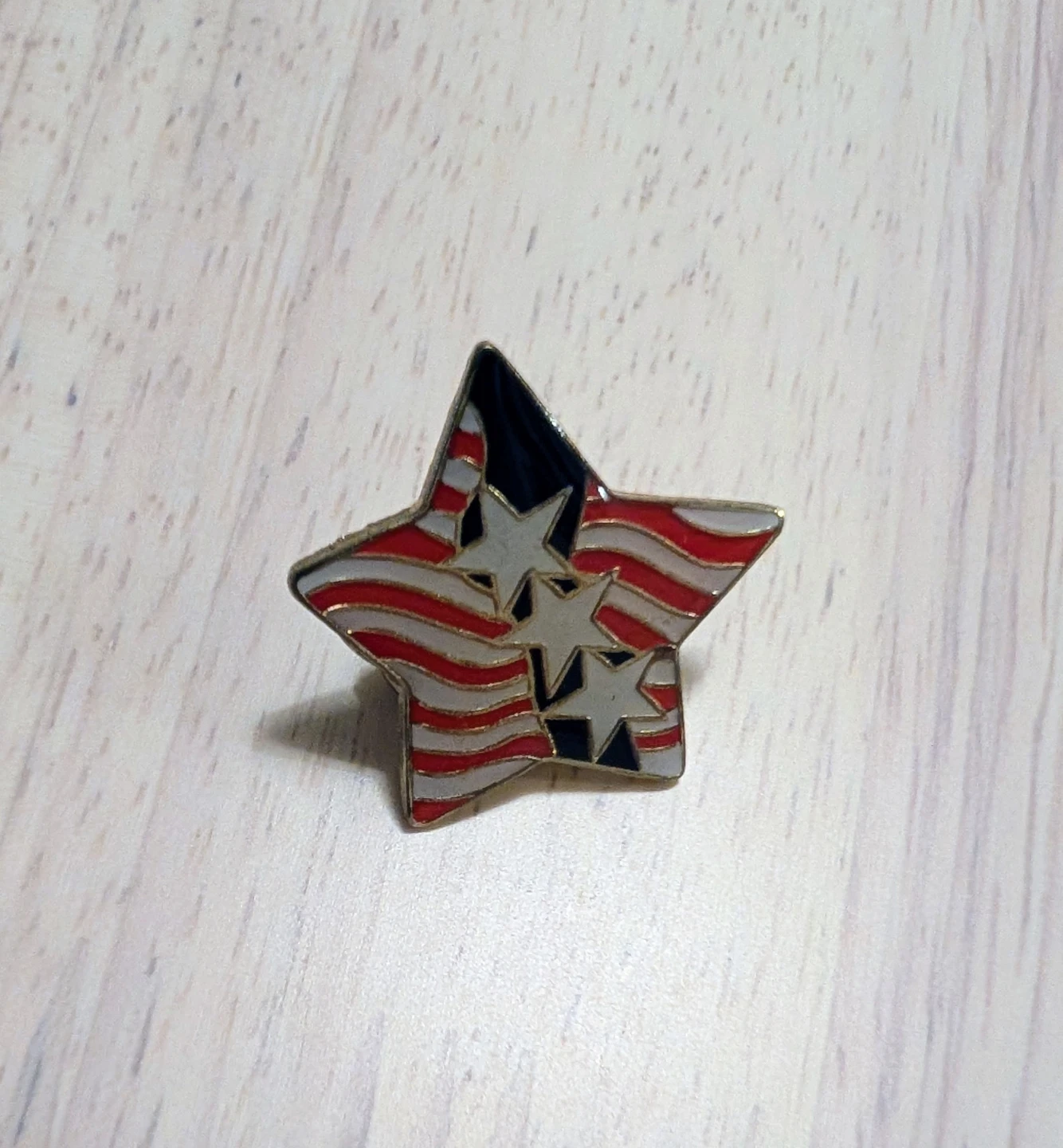 Brand New Star Pin with American Flag Design