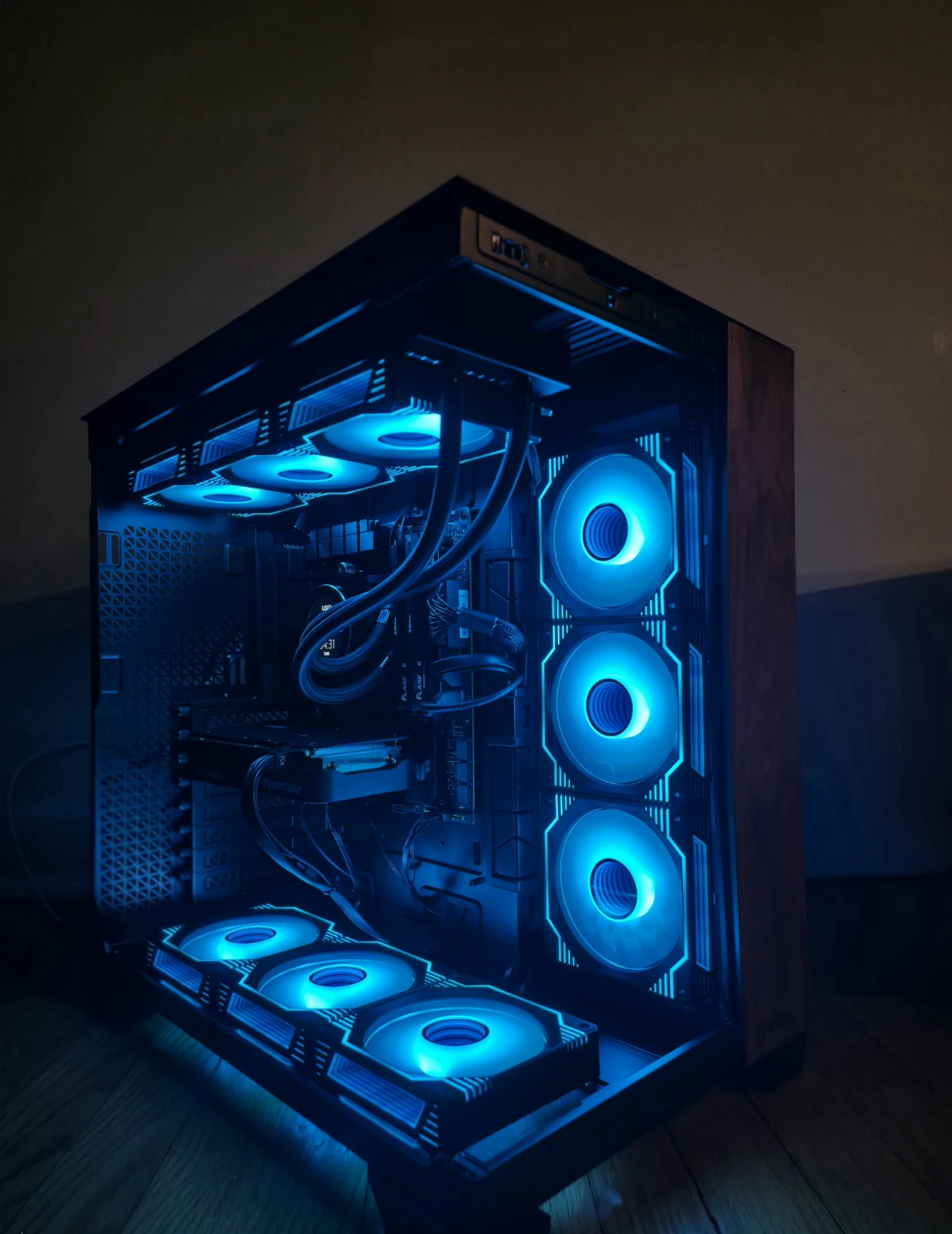 High End Custom Gaming PC 🖥 - photo 4