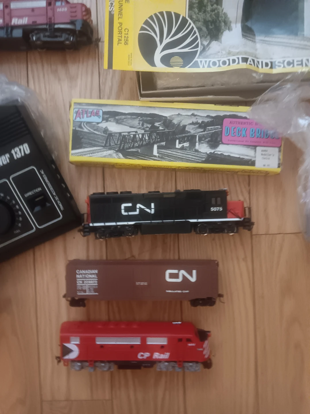 HO Scale Model Train Lot - Atlas, Woodland Scenics, CN, CP Rail