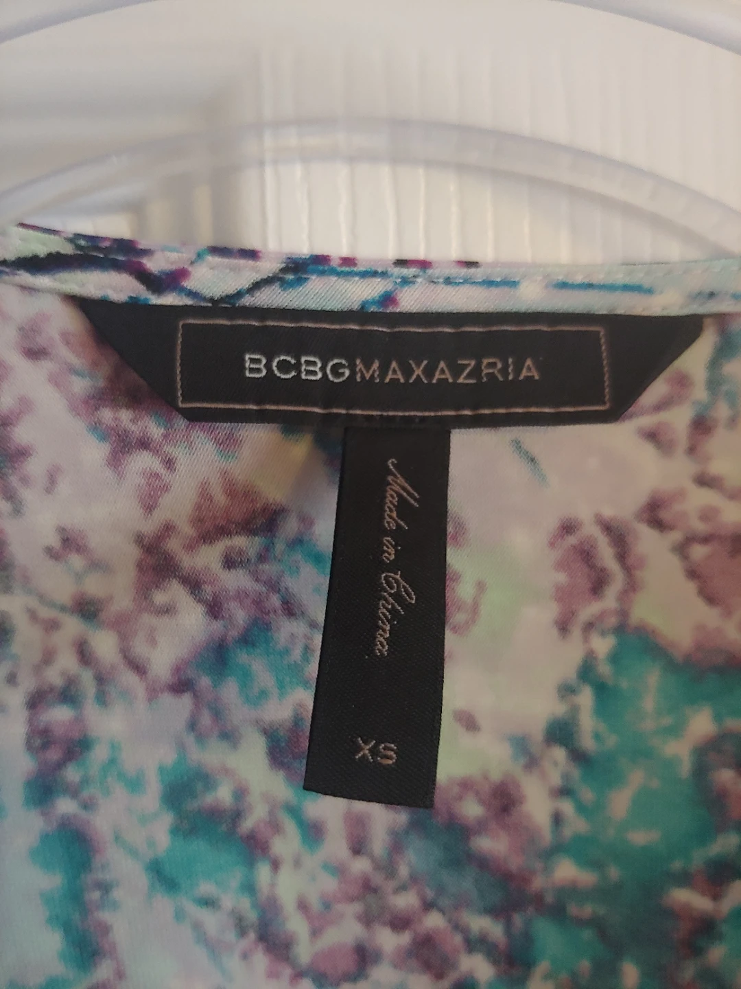 Like new BCBGMAXAZRIA Wrap Dress Size XS 🥕 - photo 2