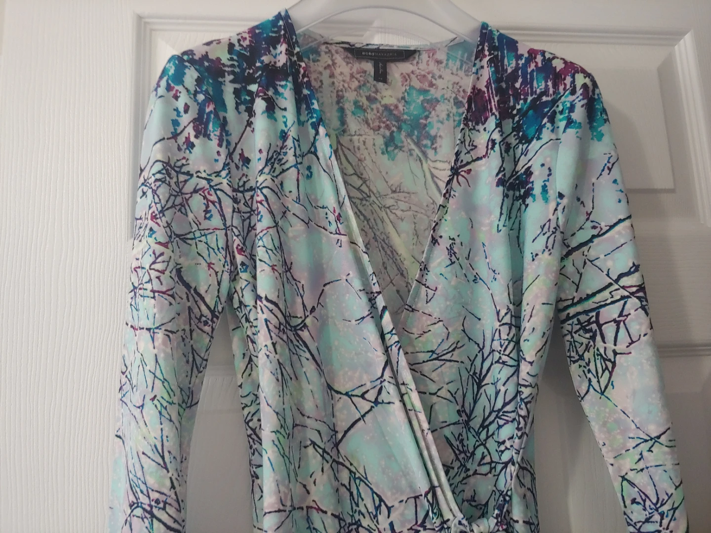 Like new BCBGMAXAZRIA Wrap Dress Size XS 🥕 - photo 3