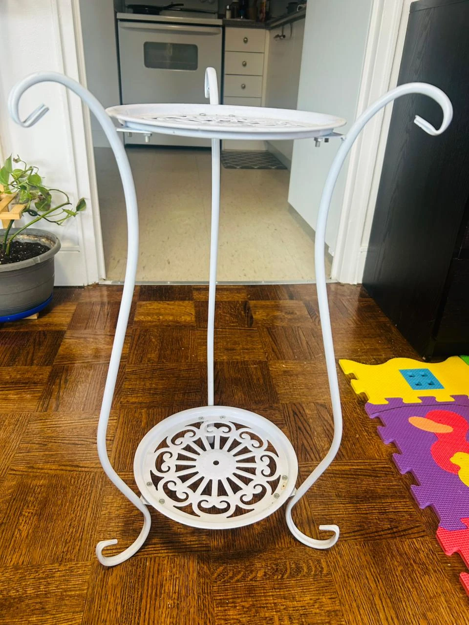 White Metal Tiered Plant Stand - photo 3