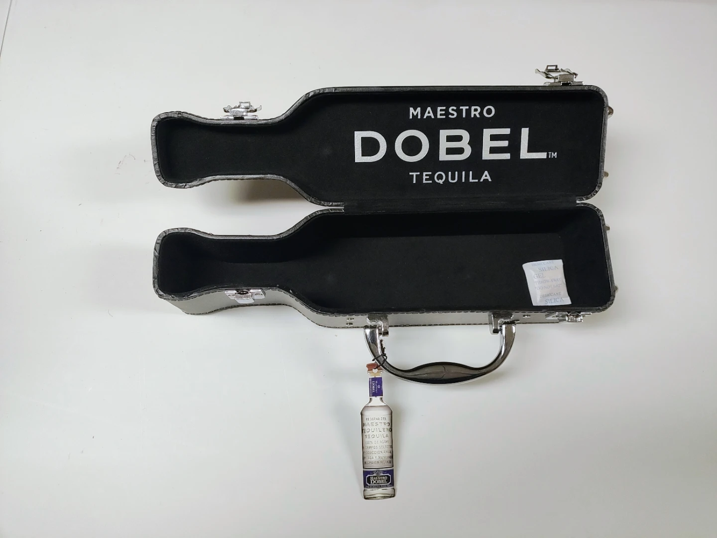 Maestro Dobel Tequila Miniature Bottle Case - photo 3