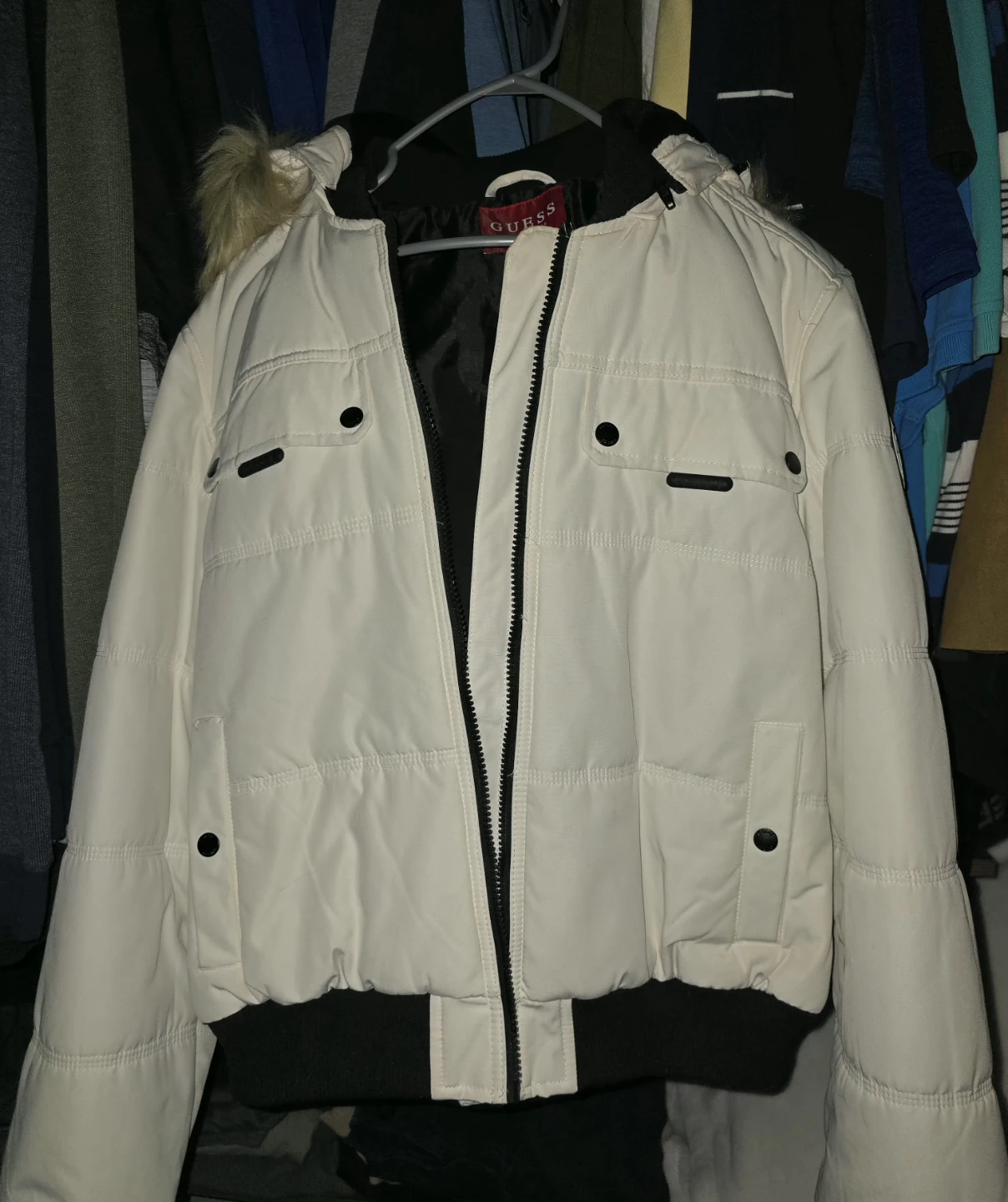 Guess Puffer Jacket with Fur Hood - White