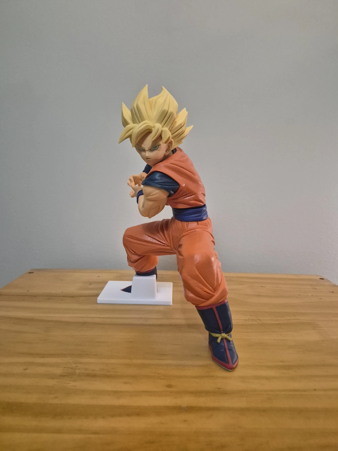 Dragon Ball Z Super Saiyan Goku Grandista Figure BANPRESTO