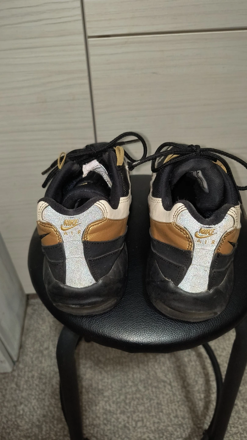 Nike Air Max 95 Sneakers Black Gold Mens Size 9 - photo 3