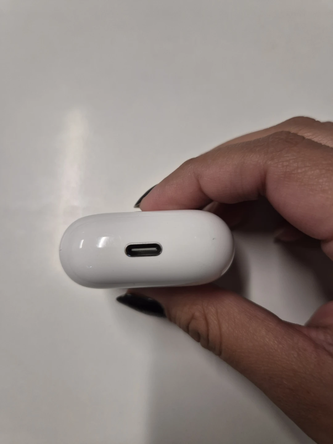 Apple AirPods 4 Charging Case & Earbud 🥕 - photo 5