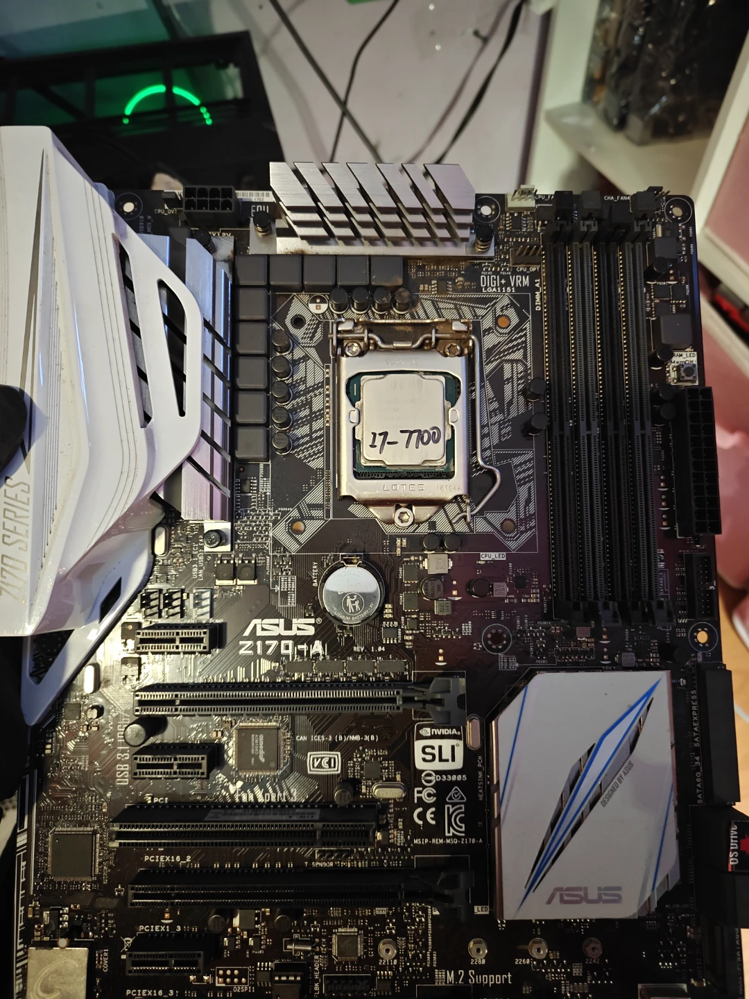 Intel Core i7-7700 CPU
