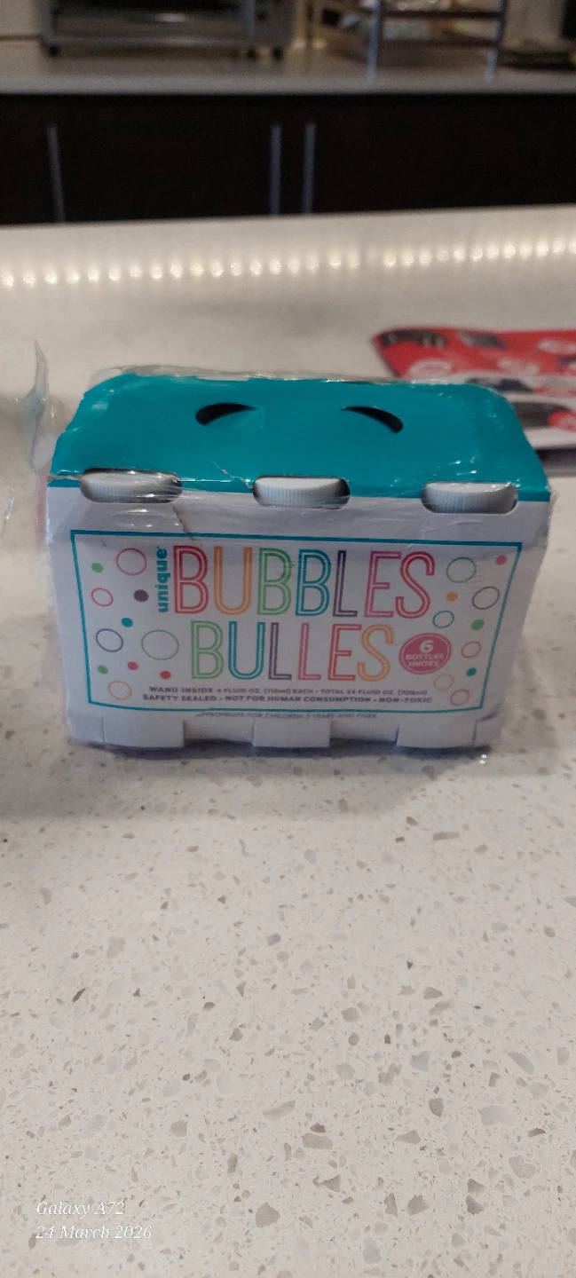 Unique Bubbles & Bulles Bubble Solution - 6 Pack