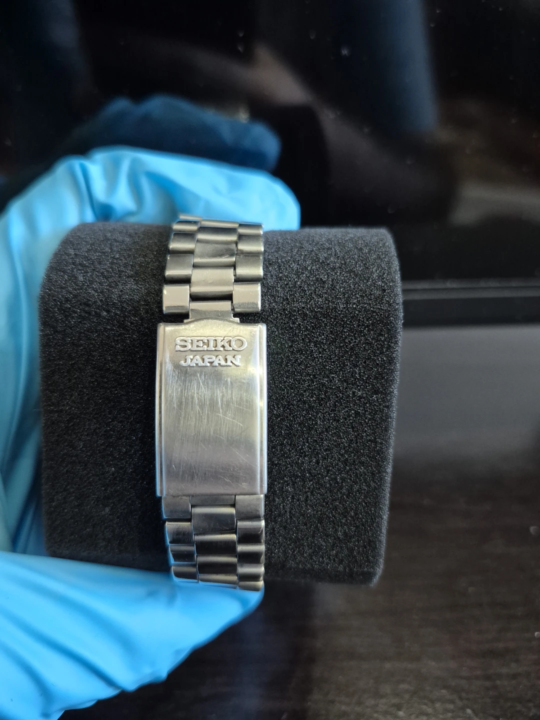 Vintage Seiko 5 Automatic Watch - Red Dial - photo 2