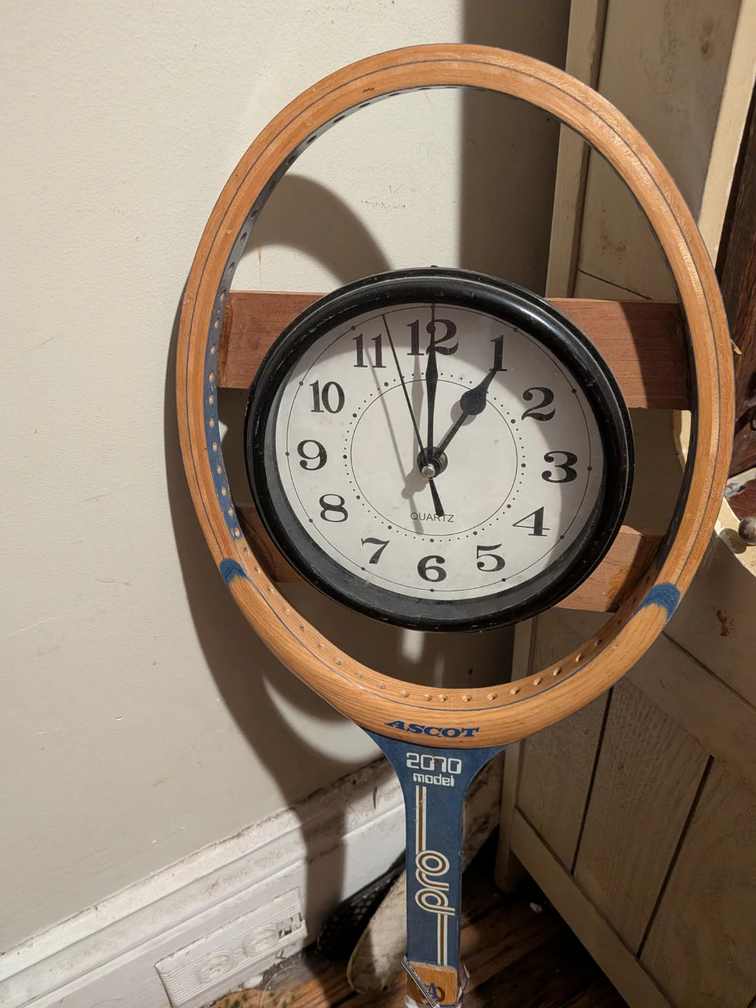 Vintage Tennis Racket Clock and Bottle Opener - photo 2