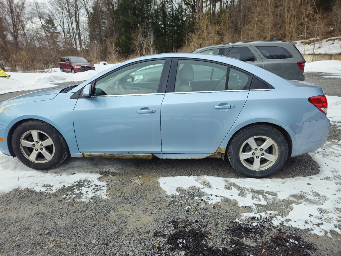 2011 chevy cruize PENDING...