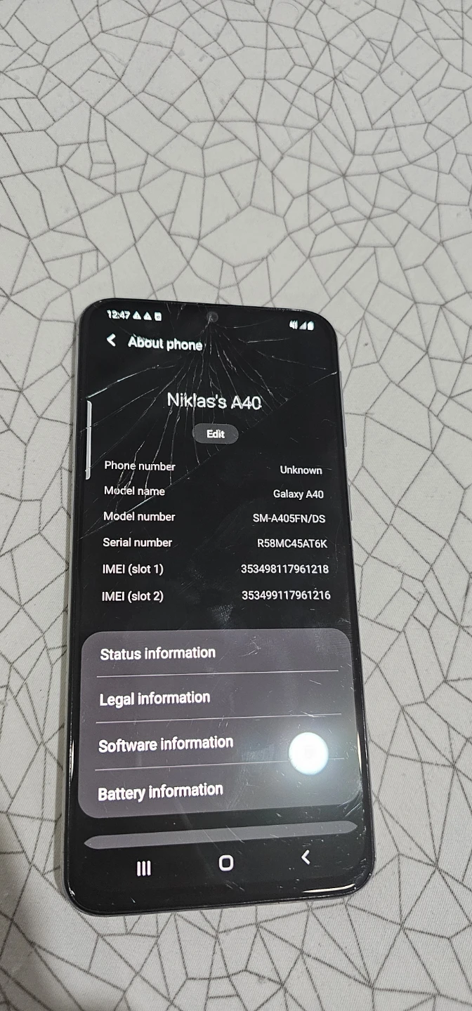 Samsung Galaxy A40 Smartphone - White - photo 3