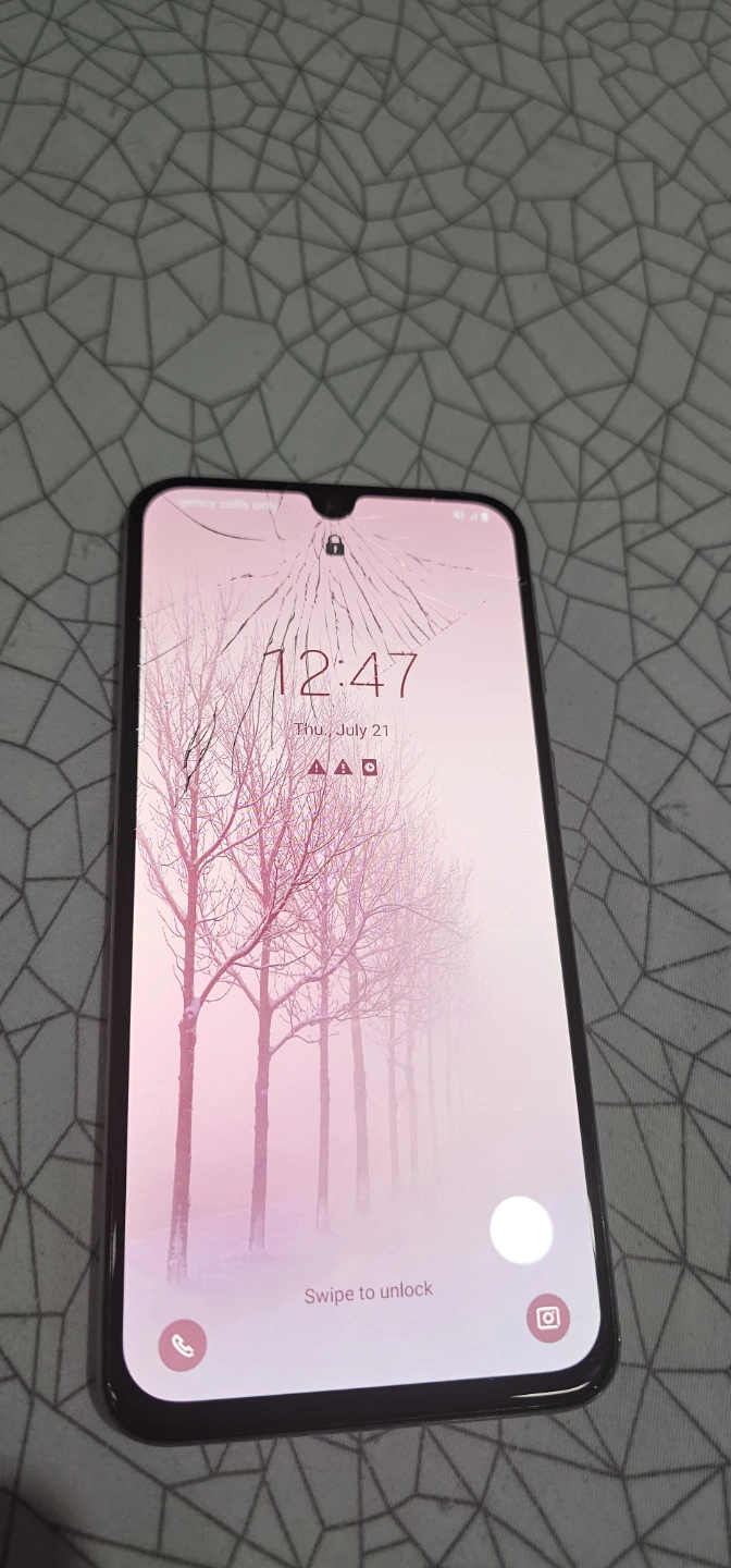 Samsung Galaxy A40 Smartphone - White