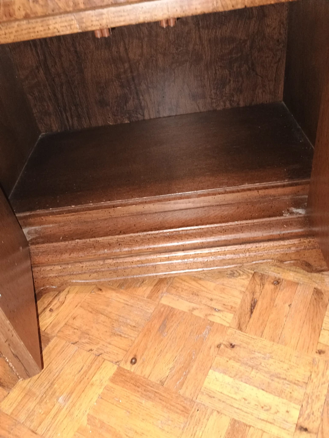 Vintage Wooden Side Table with Drawer and Cabinet 🥕 - photo 5