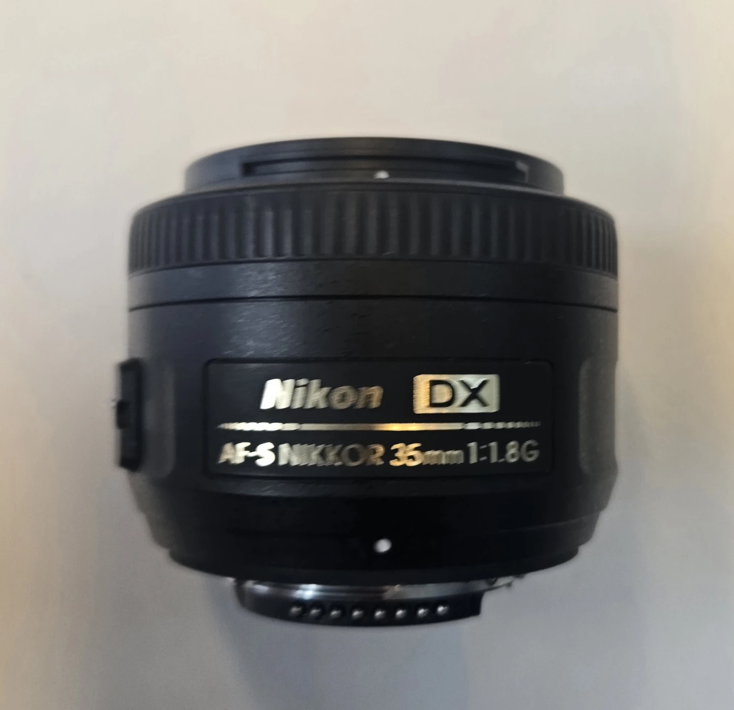Nikon AF-S NIKKOR 35mm 1:1.8G Lens with HB-46 Hood - photo 3