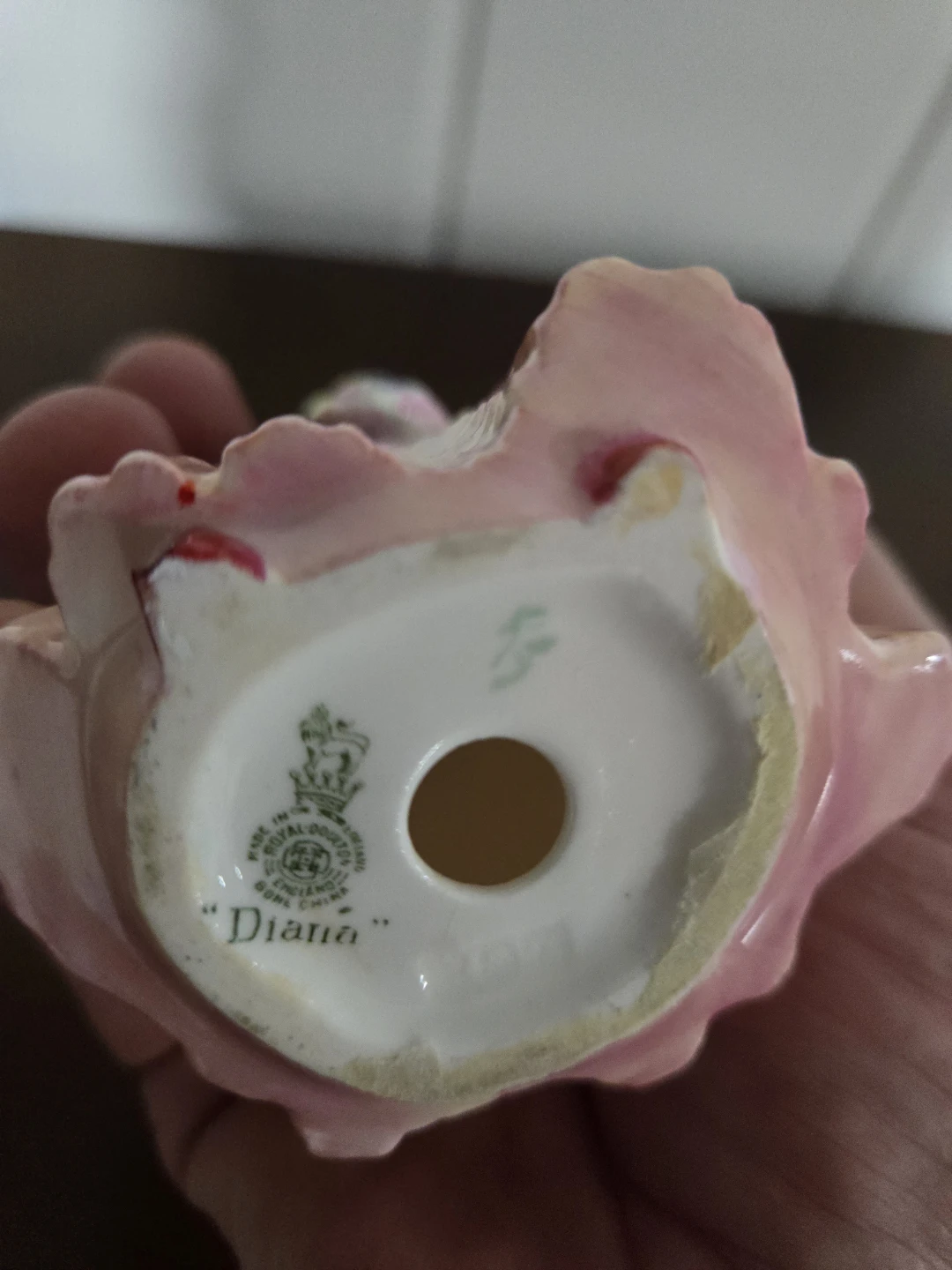 Royal Doulton Diana Figurine - photo 4