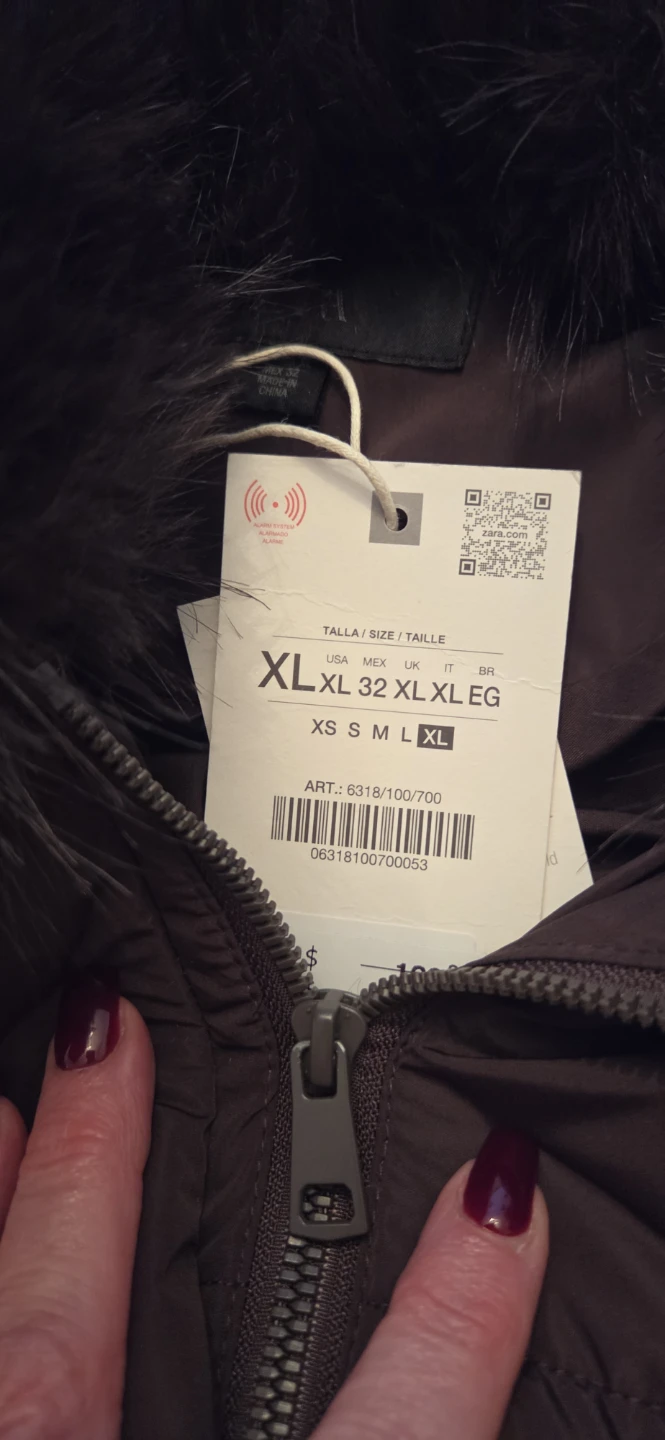 Zara Puffer Jacket with Faux Fur Collar sz XL - photo 4