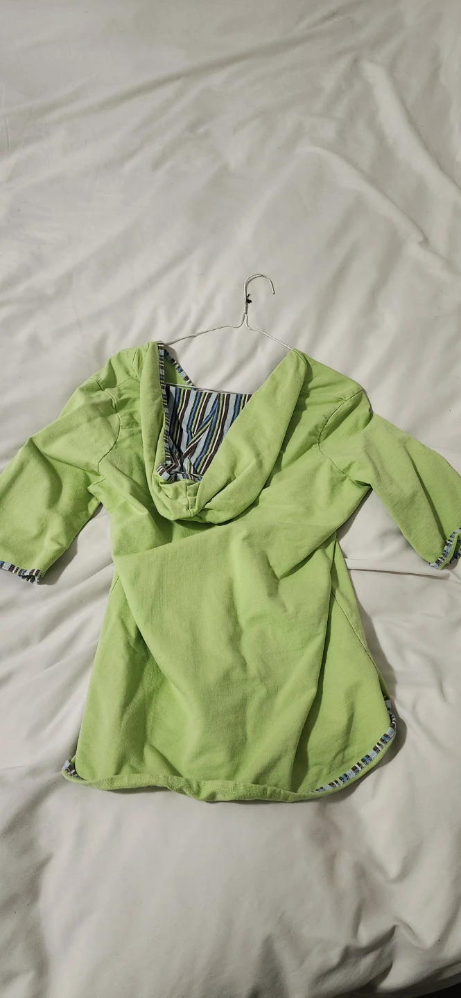 Eivissa Girl Lime Green Hoodie Size L/G (10/12) - photo 3